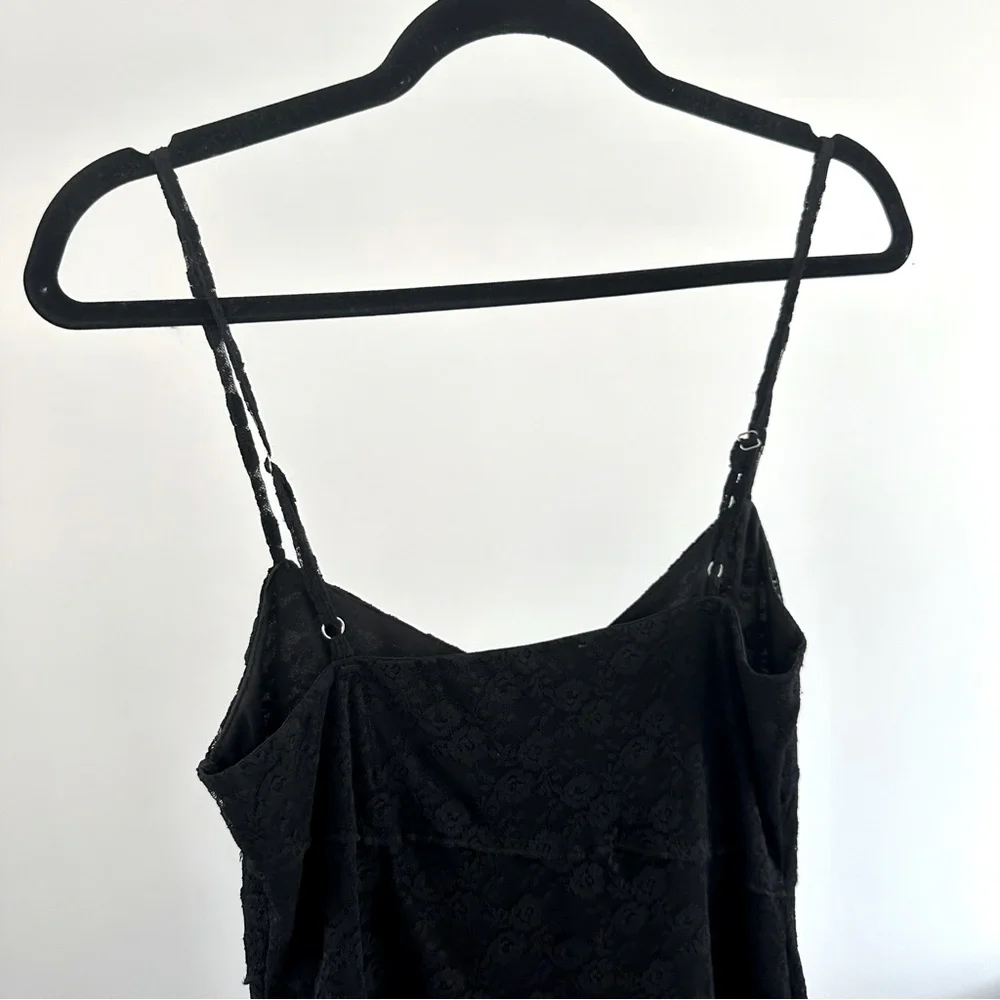 Black Lace Mini Dress Thin Adjustable Straps Form Fitted Size Medium - Picture 11 of 11